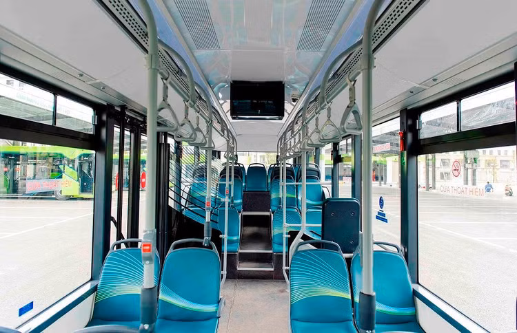 Khoang hành khách có sức chứa tối đa 68 người.