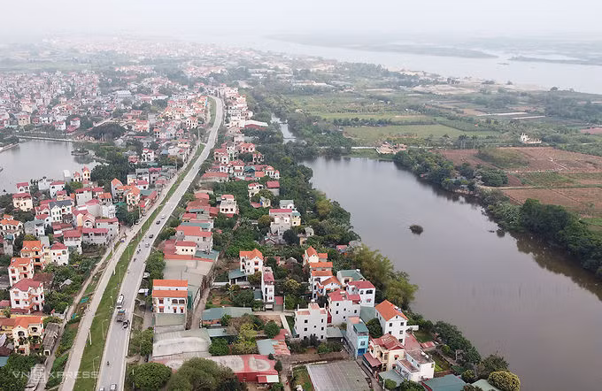 6 bãi sông Hồng được quy hoạch thành khu đô thị mới ảnh 1 Bãi Thượng Cát, quận Bắc Từ Liêm, giáp ranh với xã Liên Trung, huyện Đan Phượng nằm trong quy hoạch xây dựng khu đô thị mới. Ảnh: Lê Đoàn.