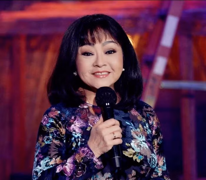 hon-nhan-cua-danh-ca-huong-lan22.jpg