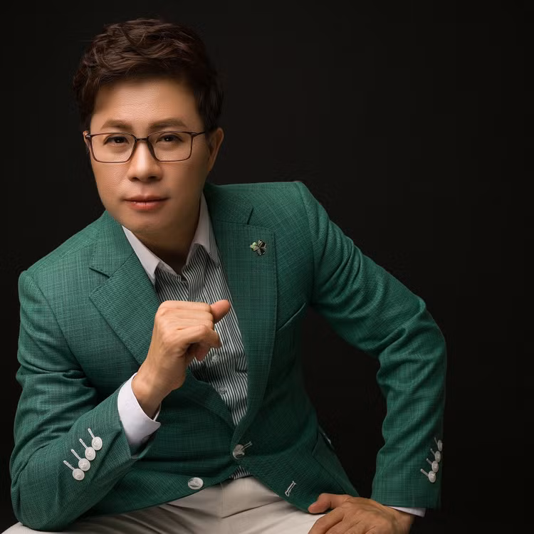 ba Phuong Hang livestream anh 2