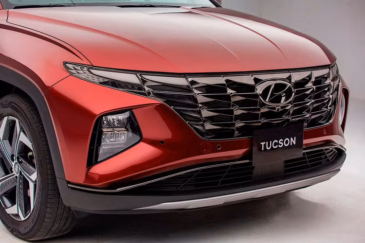 tucson-2022-2.jpg