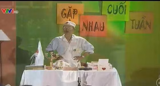 Vai diễn "Bác sĩ Hoa Súng" của Hoàng Nhuận Cầm trong "Gặp nhau cuối tuần" ‘Bác sĩ hoa súng’ nhà thơ Hoàng Nhuận Cầm đột ngột qua đời ảnh 2