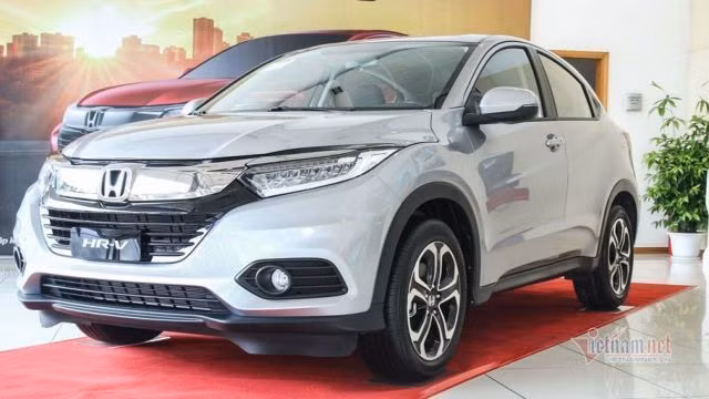 Loạt xe ưu đãi hấp dẫn, mở màn cuộc đua giảm giá quý II