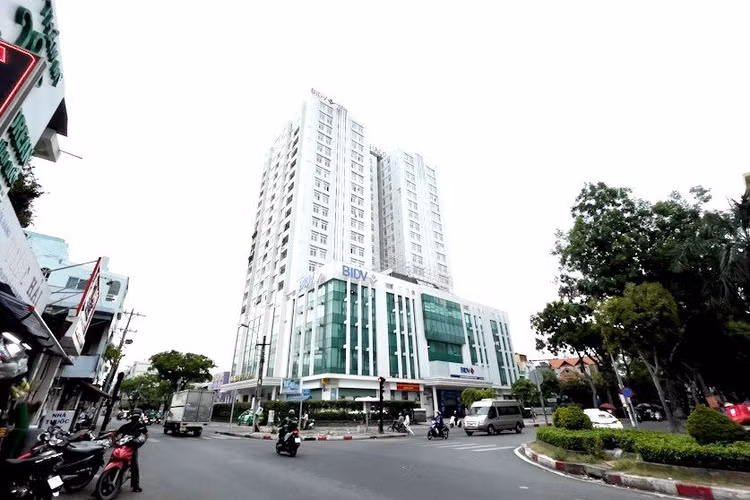 Giá thuê căn hộ đang bị làm xiếc, Cục trưởng Cục thuế TPHCM nói gì? - 5