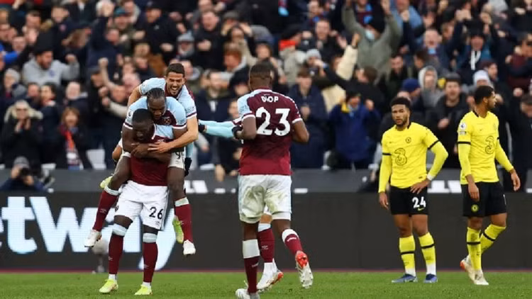 west-ham-chelsea.jpg