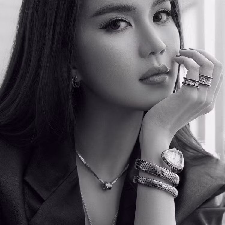 ngoc-trinh-4.png