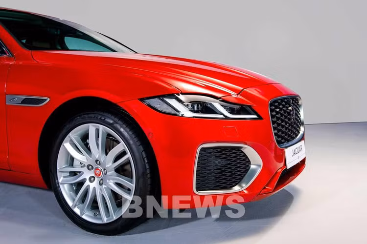 Sedan Jaguar XF và SUV Jaguar F-Pace ra mắt tại Việt Nam ngày 18/5 ảnh 2 Sedan Jaguar XF và SUV Jaguar F-Pace ra mắt tại Việt Nam ngày 18/5 ảnh 2