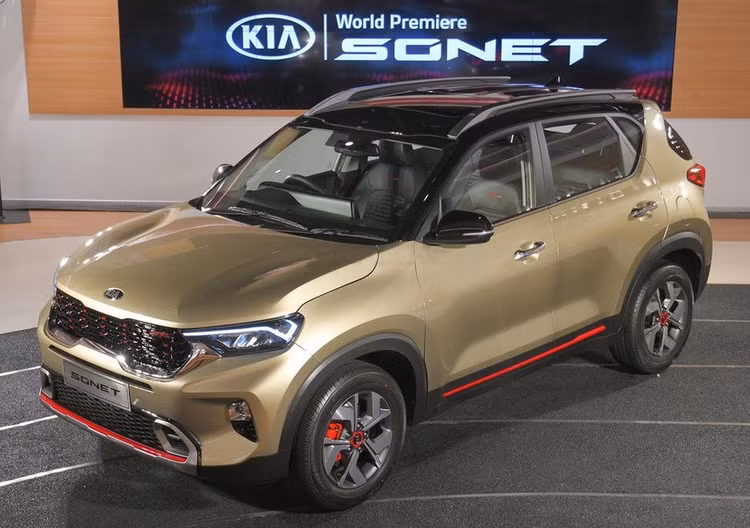 xe-o-to-Kia-Sonet-ra-mat-Viet-Nam-cuoi-nam-2021