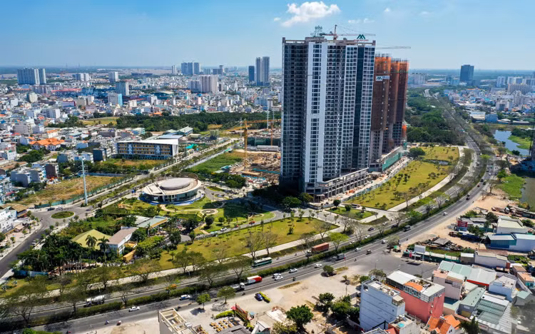 gia nha TP.HCM 2021 anh 1