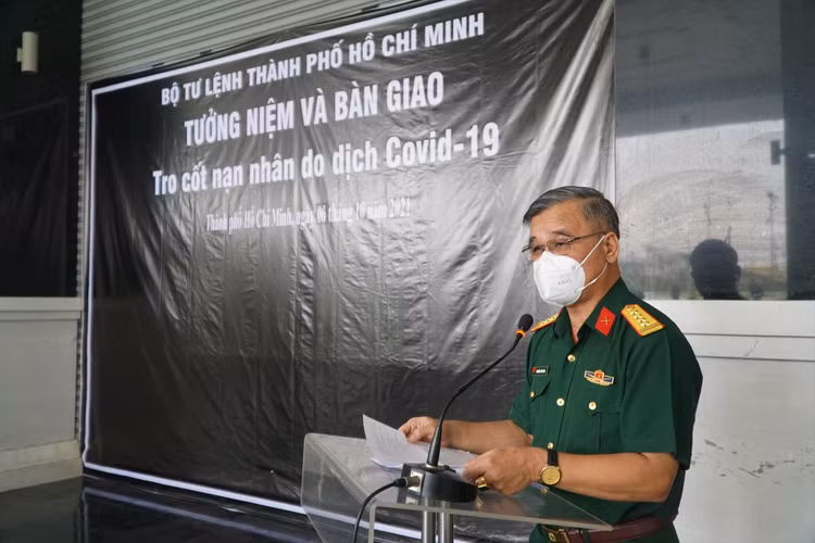 dai-ta-nguyen-tuan-bao-pho-chinh-uy-bo-tu-lenh-tphcm-phat-bieu-tai-le-tuong-niem.jpeg