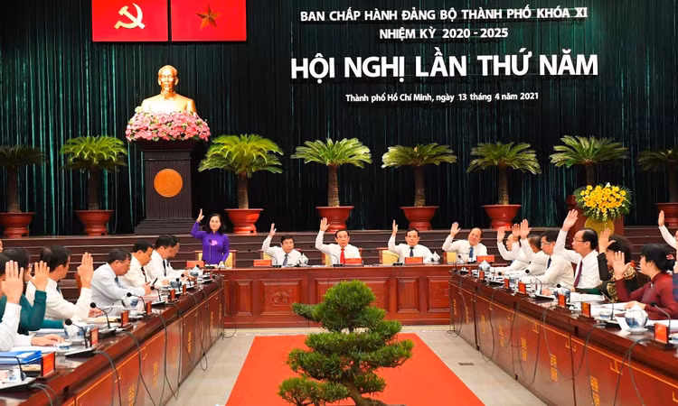 Bí thư Thành ủy Nguyễn Văn Nên nói về các yếu kém của TPHCM ảnh 1