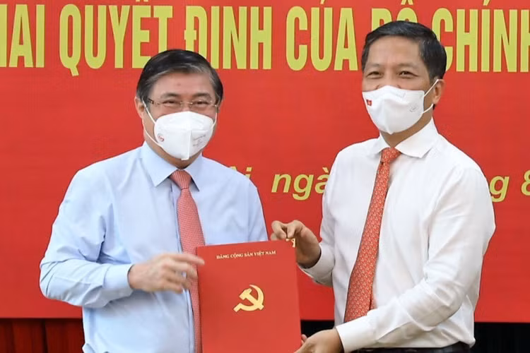 Ong Nguyen Thanh Phong nhan quyet dinh lam Pho ban Kinh te Trung uong anh 1