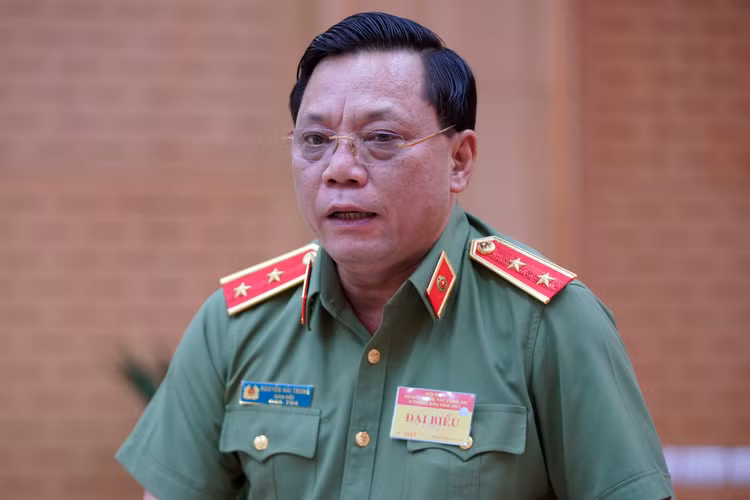 Nu dien vien lo clip 'nong' anh 1