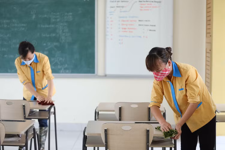 Bộ Giáo dục và Đào tạo yêu cầu nhà trường điều chỉnh kế hoạch dạy học, kiểm tra phù hợp ảnh 1