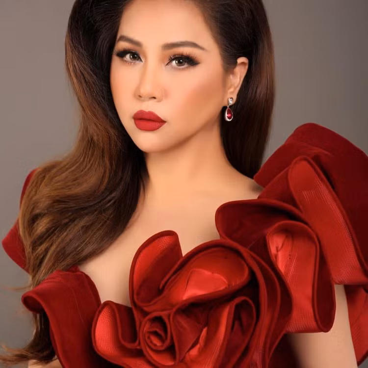 minhtuyet-7-2021.jpg
