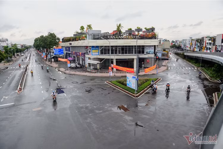 F5 thành F0 từ chuỗi nhóm truyền giáo, TP.HCM còn 5 ngày chạy nước rút