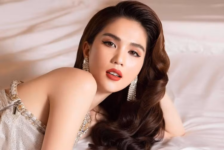 ngoctrinh_g.jpg