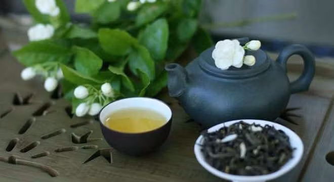 Khi uống thuốc thì không nên uống trà Khi uống thuốc thì không nên uống trà
