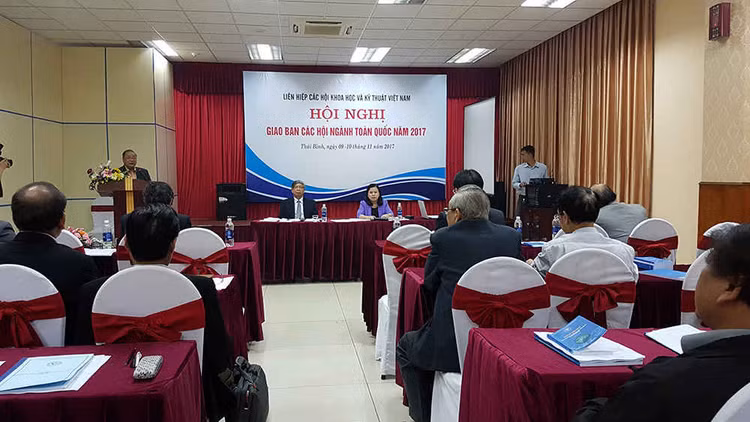 /Uploaded/khds.1cdn.vn/2018/09/16/tap-hop-tri-thuc-la-nhiem-vu-trong-tam-11.jpg