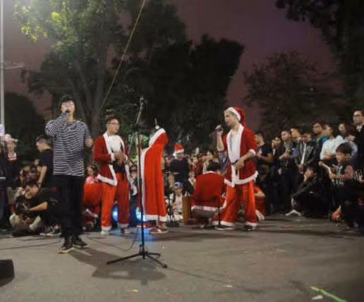 /Uploaded/khds.1cdn.vn/2018/09/16/5-dia-diem-don-giang-sinh-cuc-lang-man-o-ha-noi-8.jpg