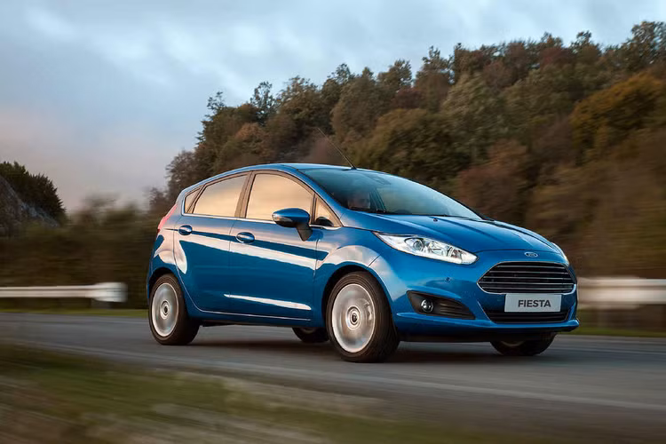 /Uploaded/khds.1cdn.vn/2018/09/16/ford-fiesta-duoc-giam-den-50-trieu-dong1.jpg