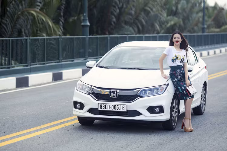 /Uploaded/khds.1cdn.vn/2018/09/16/honda-city-chinh-thuc-ap-dung-gia-ban-moi-tu-hom-nay-11.jpg