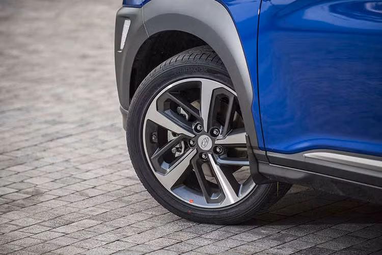 Hyundai Kona 2