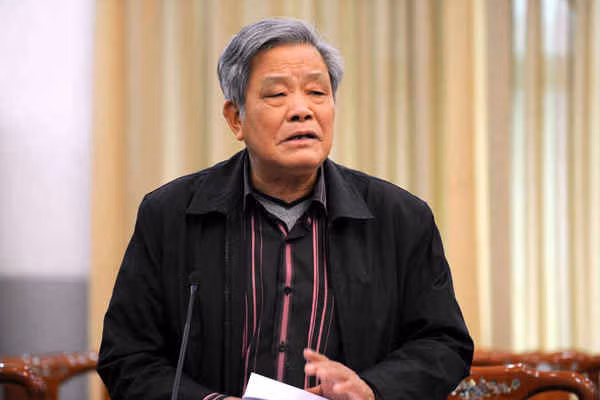 cán bộ