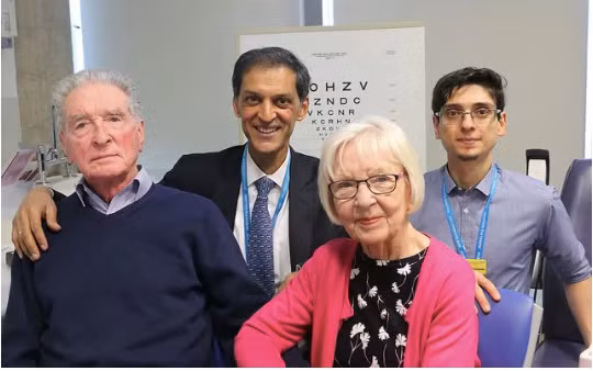 Douglas Waters, GS. Lydon da Cruz, Freda Waters, và Odysseas Georgiadis