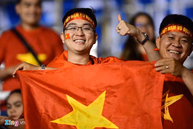 Ha Campuchia 4-0, U22 Viet Nam vao chung ket SEA Games hinh anh 10 