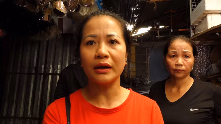 Tan hoang khu chợ lớn nhất Đông Anh, điêu đứng nhìn tài sản bị thiêu rụi