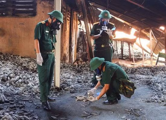 Chu tich Ha Noi yeu cau khan truong di doi nha may Rang Dong hinh anh 1 