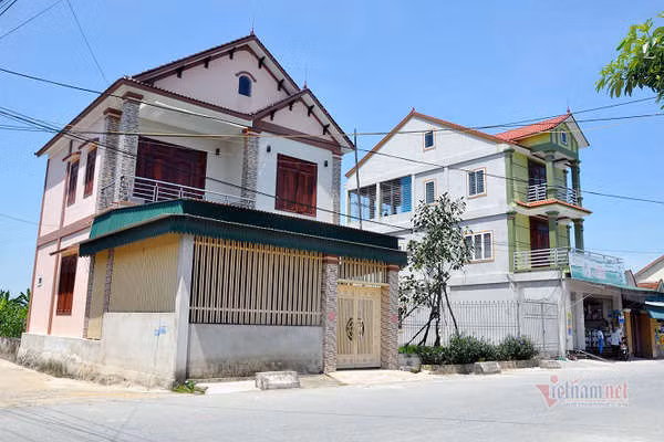 Ác mộng của người đàn ông Hà Tĩnh 7 lần chui bám container sang Anh