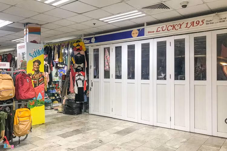 Ban Gucci, Dior gia vai tram nghin, shop dong cua ne kiem tra tai TP.HCM hinh anh 13 hang_gia_zing_13_.jpg