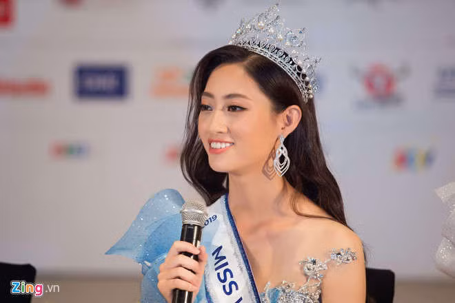 Hoa hau Luong Thuy Linh: 'Tu tin ve chieu cao, mac cam vi eo to 68 cm' hinh anh 2 