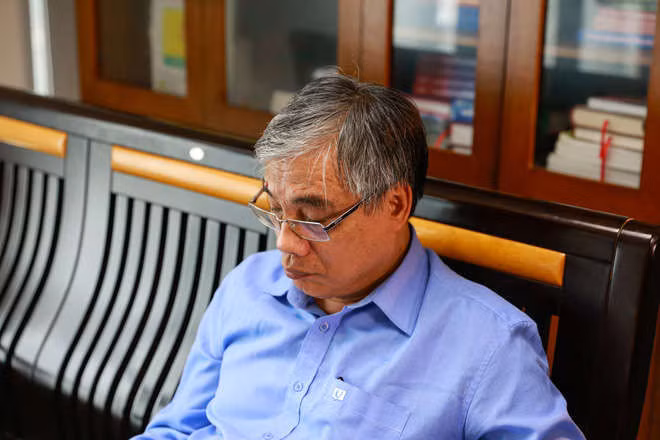 PGS.TS Trần Đình Thiên: "Ông Phạm Nhật Vượng, Đỗ Quang Hiển, Trần Bá Dương… đang làm cho khái niệm doanh nhân Việt trở nên chân thực và rất có giá trị với đất nước này" ảnh 4 PGS.TS Trần Đình Thiên: "Ông Phạm Nhật Vượng, Đỗ Quang Hiển, Trần Bá Dương… đang làm cho khái niệm doanh nhân Việt trở nên chân thực và rất có giá trị với đất nước này" ảnh 4