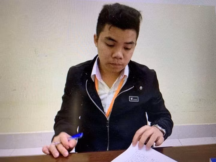 Tạm giữ em trai 'trùm' địa ốc Alibaba Nguyễn Thái Luyện