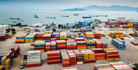 Can canh cang Quy Nhon bi ban co phan voi gia 're nhu cho' hinh anh 6 