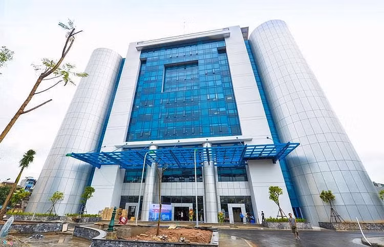 Đại học Kinh tế Quốc dân công bố điểm chuẩn - ảnh 1