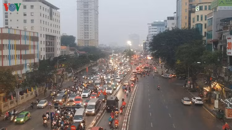 dong xe co cuon cuon doi mua ret ngay can tet canh ty 2020 hinh 4