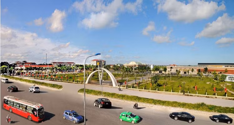 quang-xuong.jpg