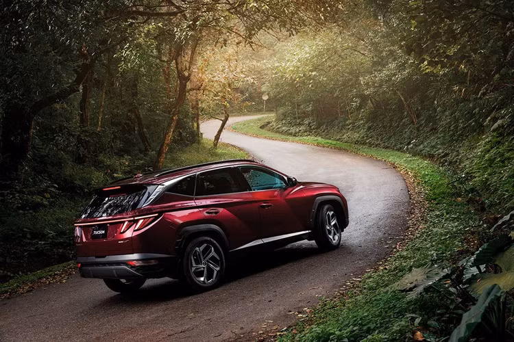 hyundai-2.jpg