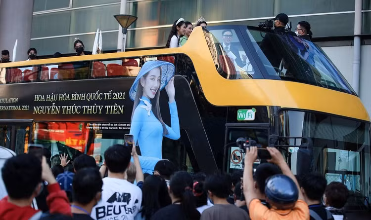 thuy-tien-3.jpg