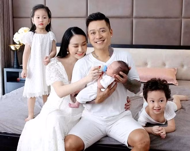 tuan-hung-mua-biet-thu-trieu-do-8-.jpg