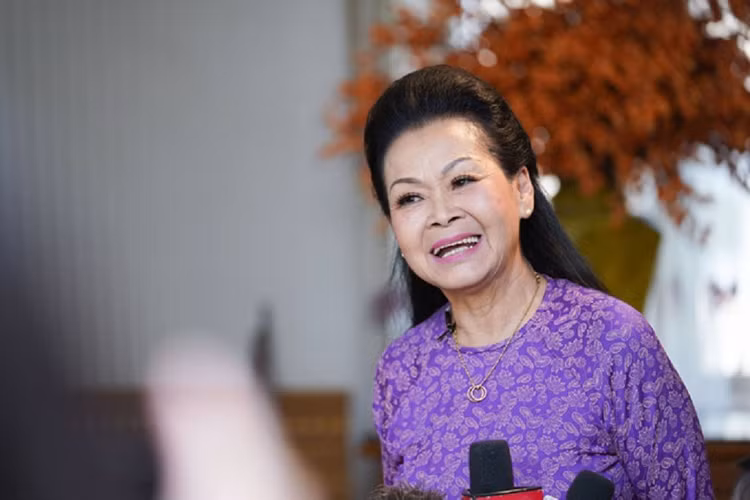 danh-ca-khanh-ly.jpg