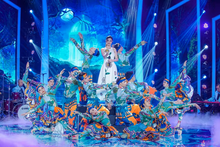 Bản ballad du dương về mẹ và con gái của Đông Nhi.