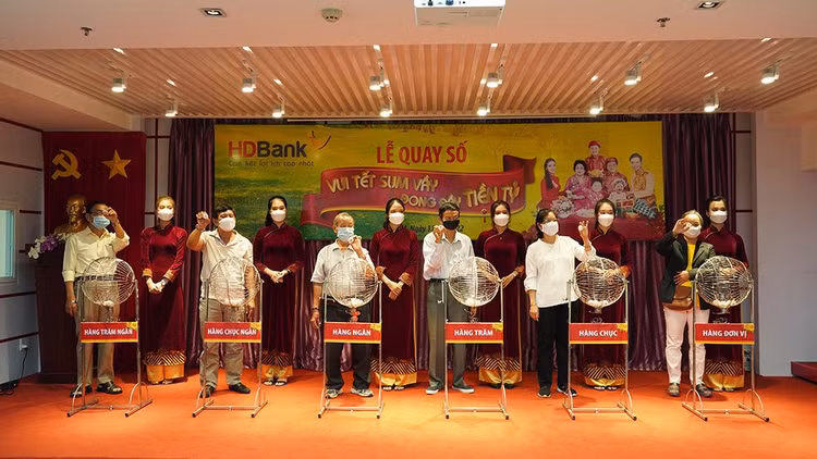 hdbank.jpg