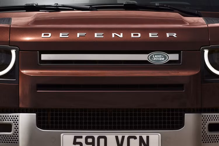 defender-130-moi-1.jpg