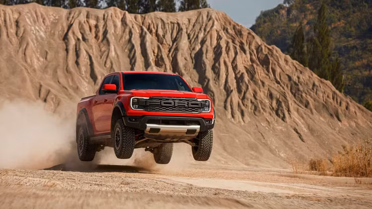 Ford Ranger Raptor thế hệ mới ra mắt, có bản V6 tăng áp kép - 2