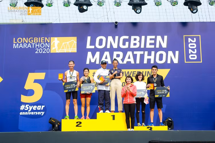 chi-nguyen-marathon-long-bien-2020.jpg